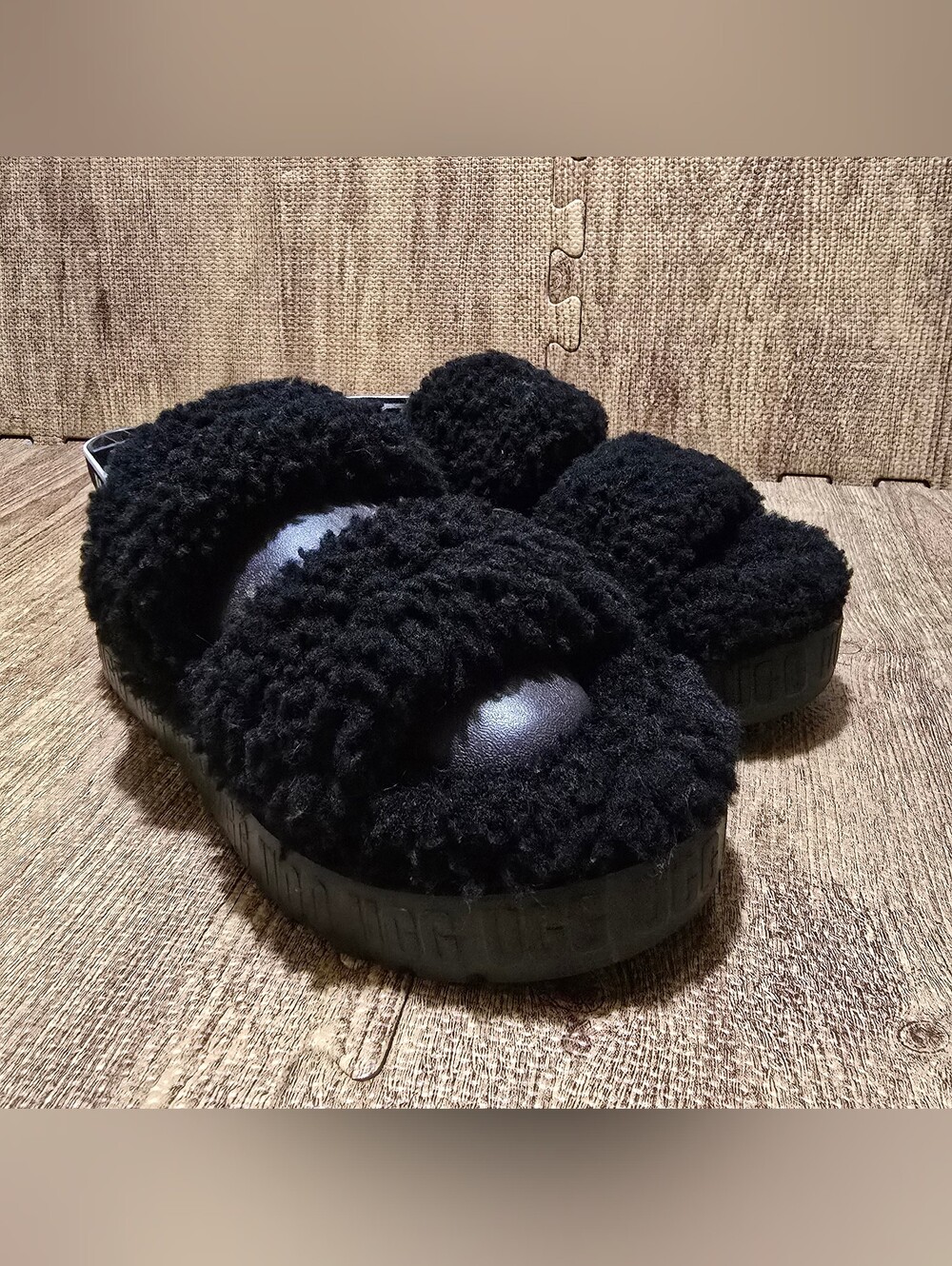 UGG Oh Fluffita Black Curly Sheepskin Platform Slide Sandals Women's Size 8 - Picture 4 of 10